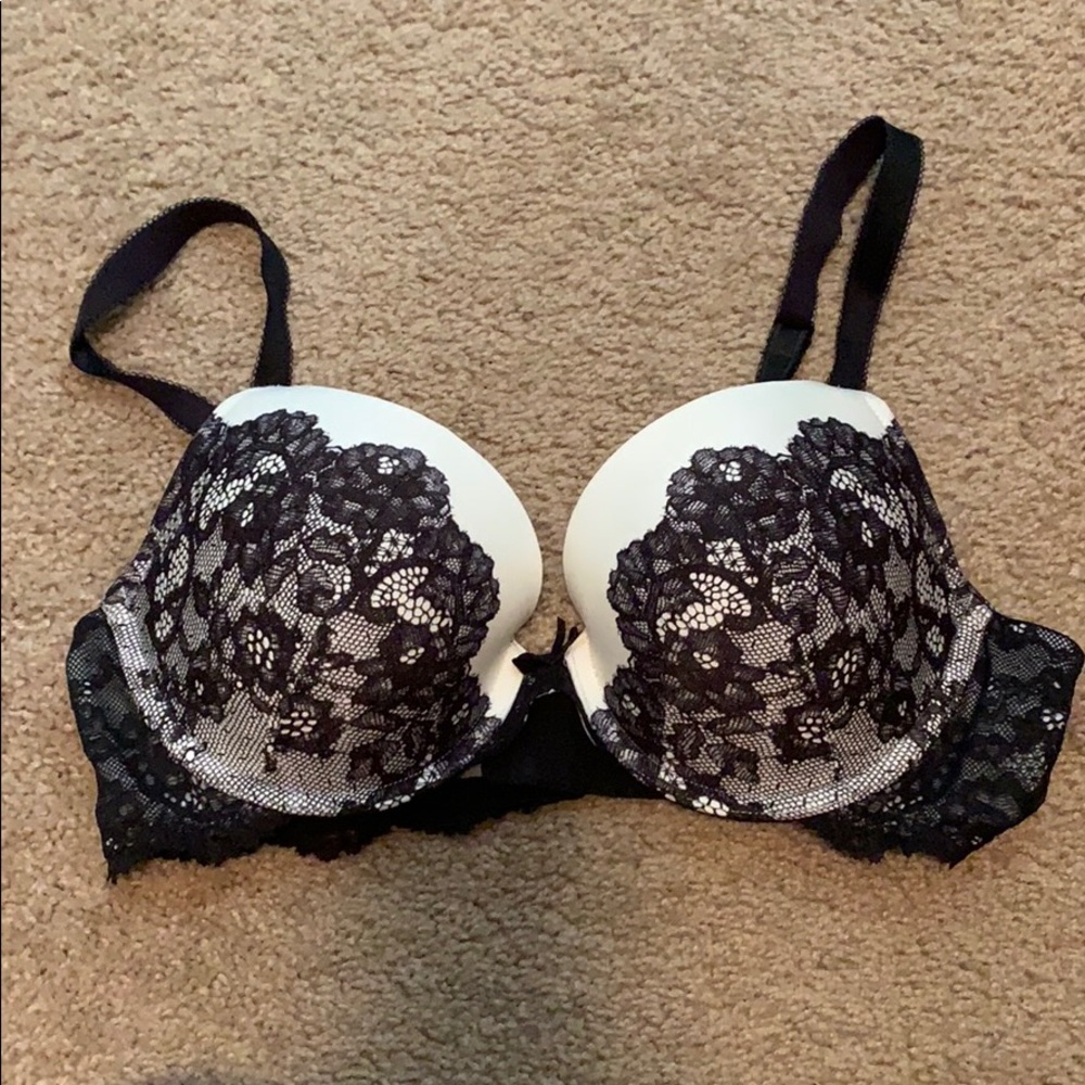 Victoria’s Secret Bra